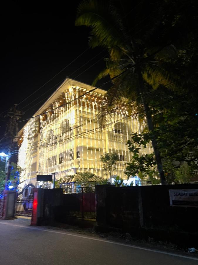 Sajjoys Hotel Varkala Bagian luar foto