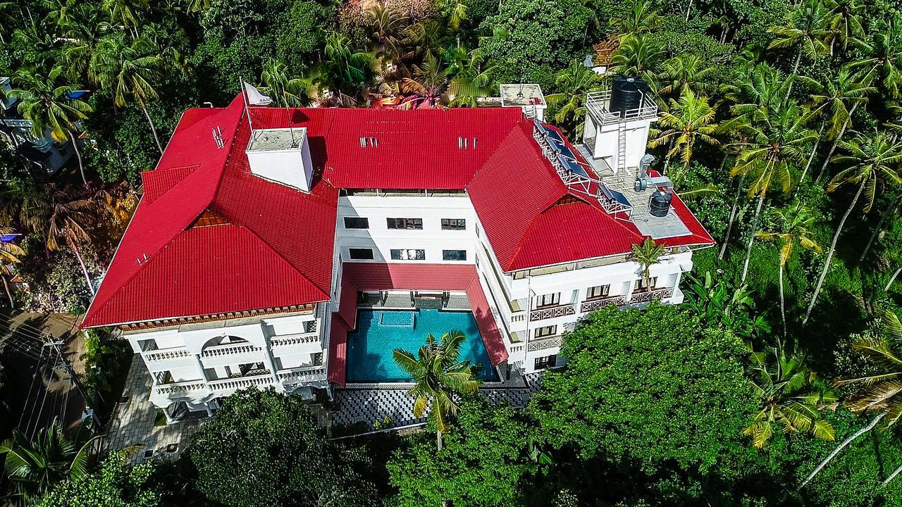 Sajjoys Hotel Varkala Bagian luar foto