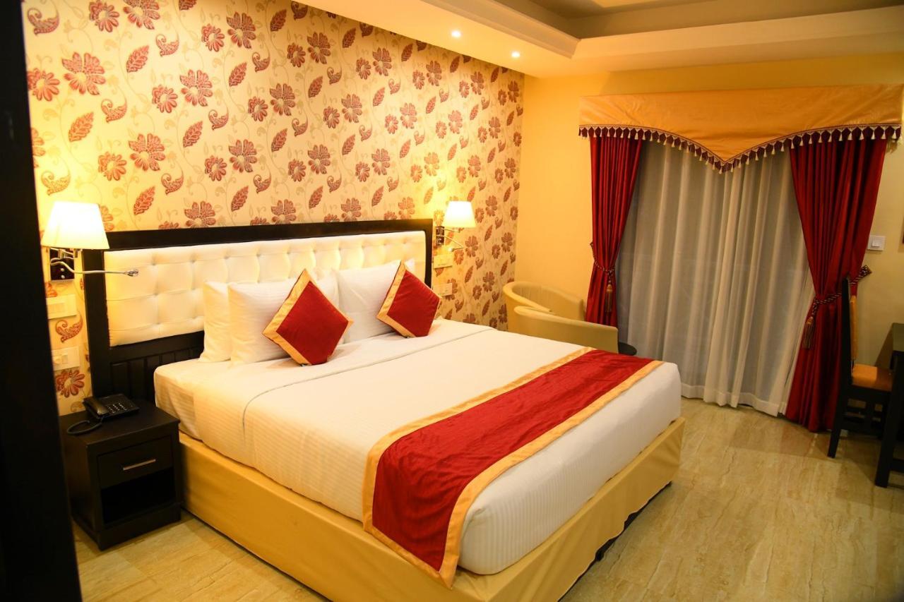 Sajjoys Hotel Varkala Bagian luar foto